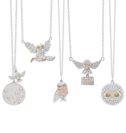 Warner Bros Charmed Aroma Hedwig Candle 5 Warner Bros Charmed Aroma Hedwig Candle -Harrypotter Sales Shop CA 1800x1899 HedwigNecklaces