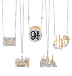 Warner Bros Charmed Aroma Hogwarts Express Candle -Harrypotter Sales Shop CA 1800x1899 HogwartsExpressNecklaces