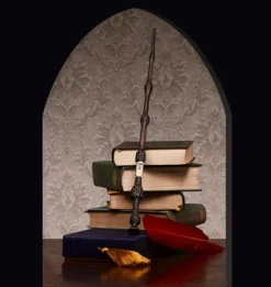 Warner Bros Professor Dumbledore's Wooden Wand 5 Warner Bros Professor Dumbledore's Wooden Wand -Harrypotter Sales Shop Dumbledore1