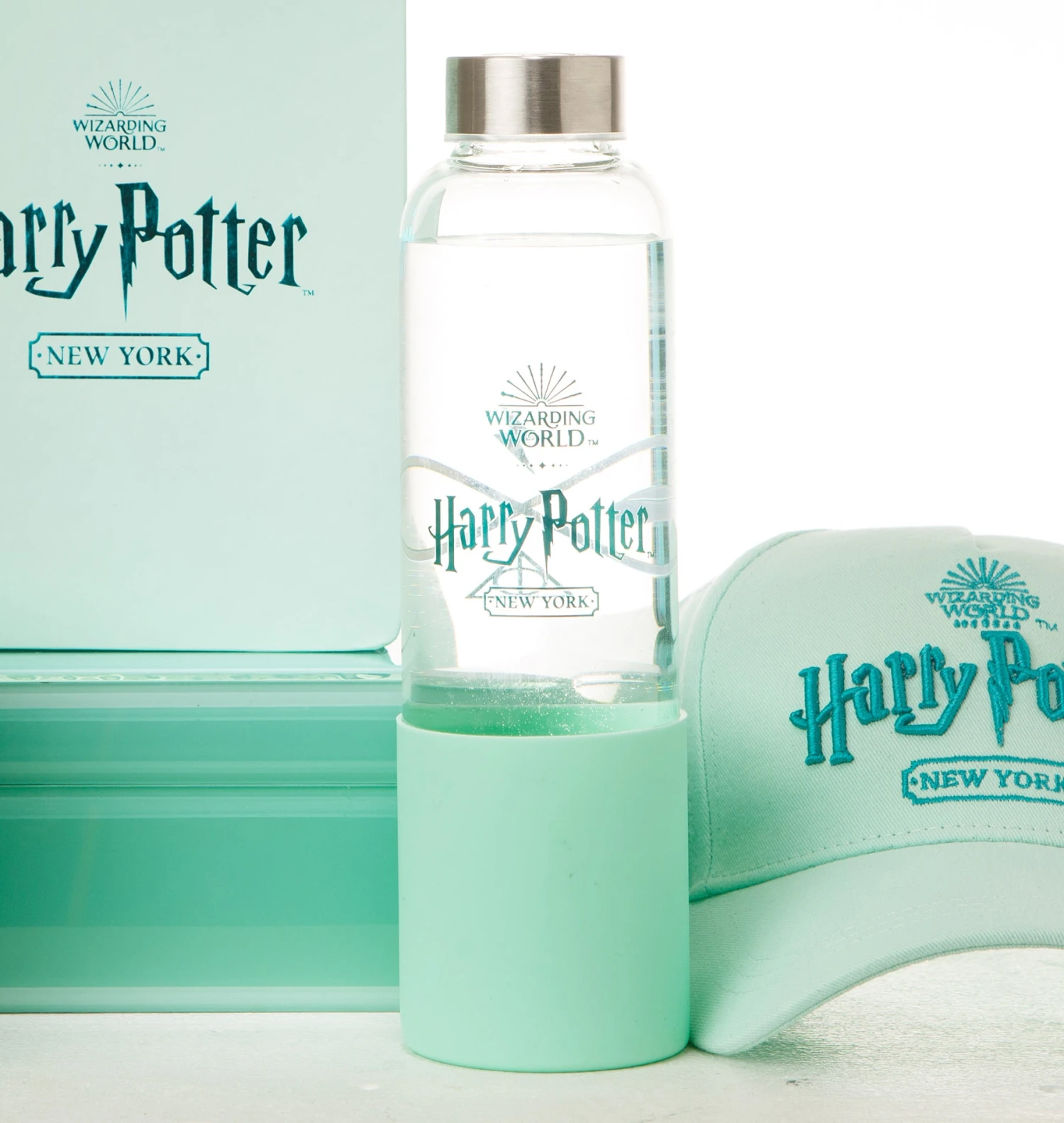 Warner Bros Harry Potter NYC Mint Water Bottle 1 Warner Bros Harry Potter NYC Mint Water Bottle