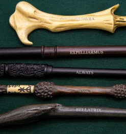 Warner Bros Professor Dumbledore's Wand -Harrypotter Sales Shop Product Evil Characters 762f0530 516b 4b6b 9e67 4f5ef45fc8b7