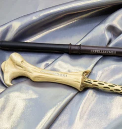 Warner Bros Lord Voldemort's Wand 5 Warner Bros Lord Voldemort's Wand -Harrypotter Sales Shop Product Spells