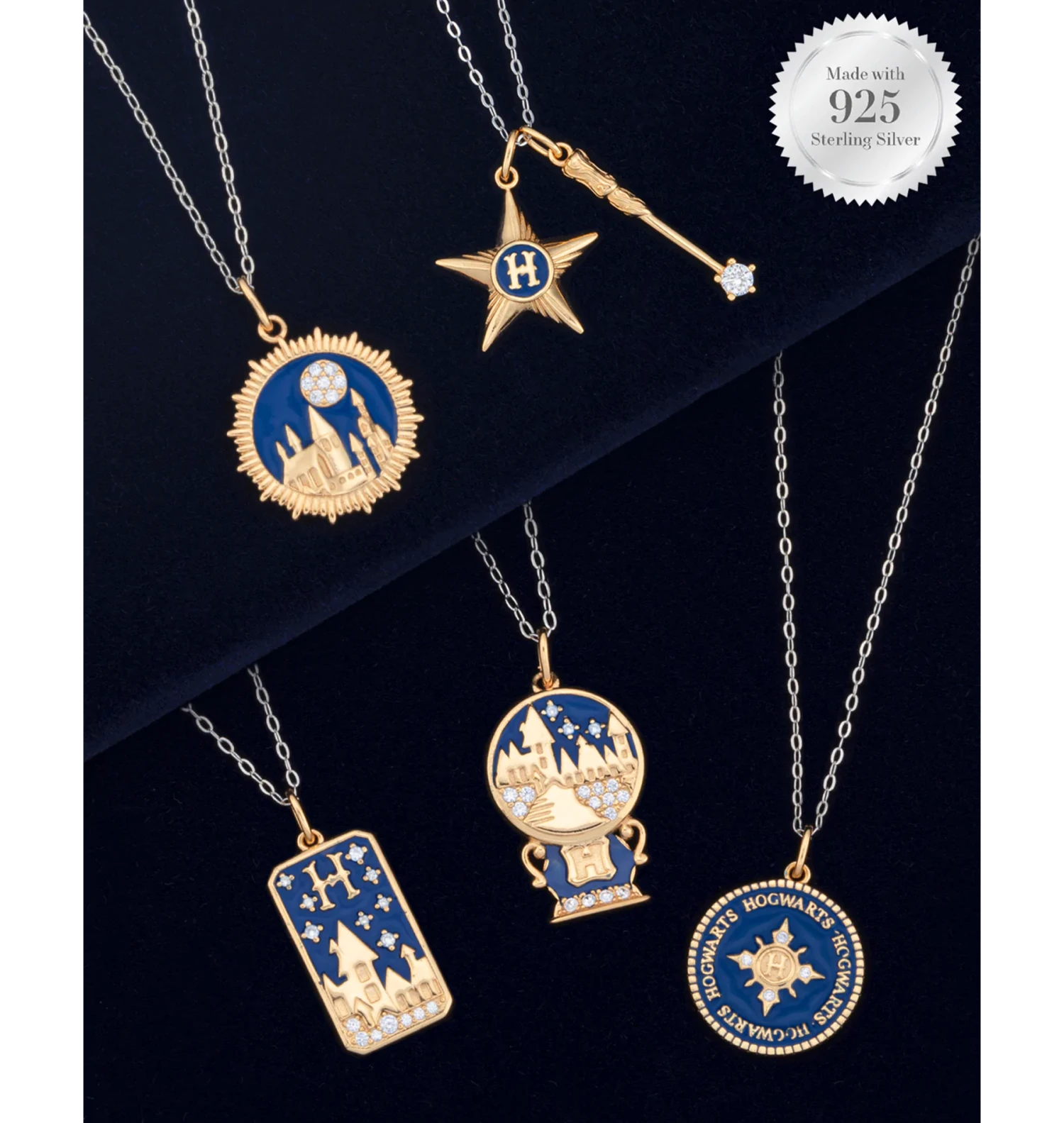 Warner Bros Charmed Aroma Hogwarts Snow Globe Candle 3 Warner Bros Charmed Aroma Hogwarts Snow Globe Candle - Image 3