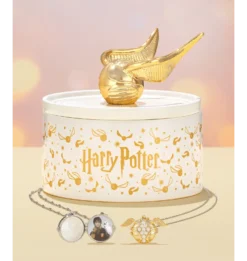 Warner Bros Charmed Aroma Golden Snitch Candle And Jewelry Tray 7 Warner Bros Charmed Aroma Golden Snitch Candle And Jewelry Tray -Harrypotter Sales Shop snitchtraycandle1