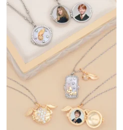 Warner Bros Charmed Aroma Golden Snitch Candle And Jewelry Tray 8 Warner Bros Charmed Aroma Golden Snitch Candle And Jewelry Tray -Harrypotter Sales Shop snitchtraycandle3